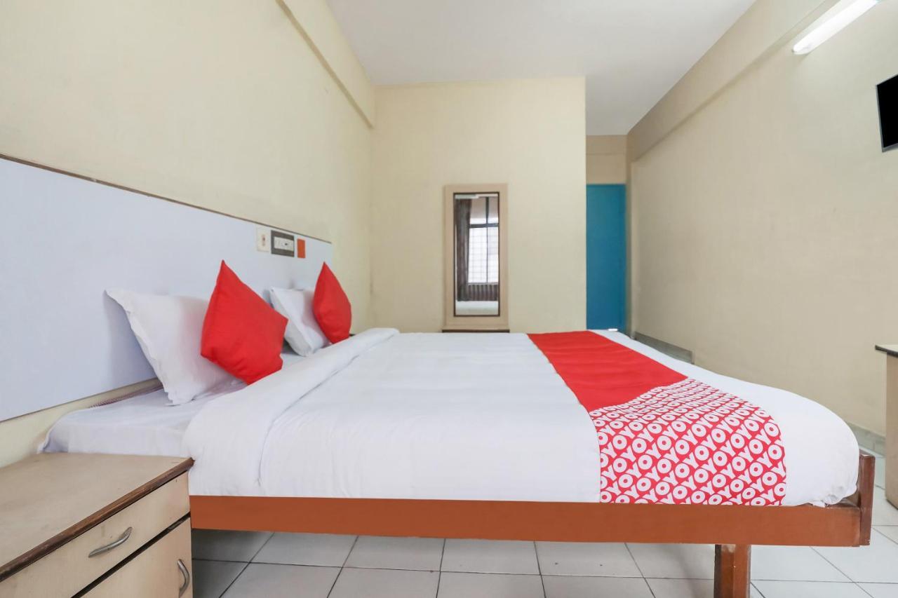 Oyo Hotel Hindustan Deluxe Mangaluru Zewnętrze zdjęcie
